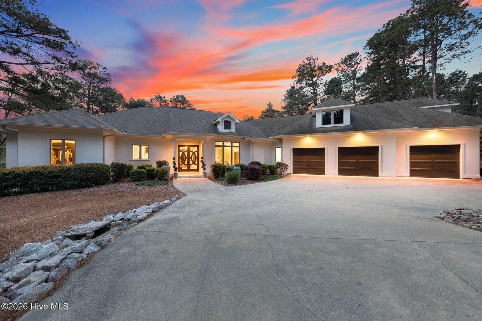 1824 Rivergate Road